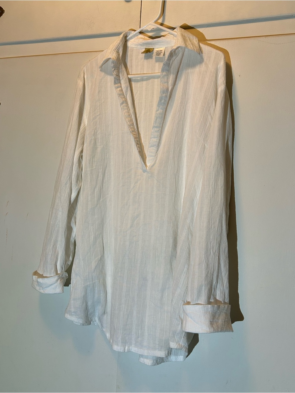 Islander White Long-Sleeve Women's Tunic Shirt